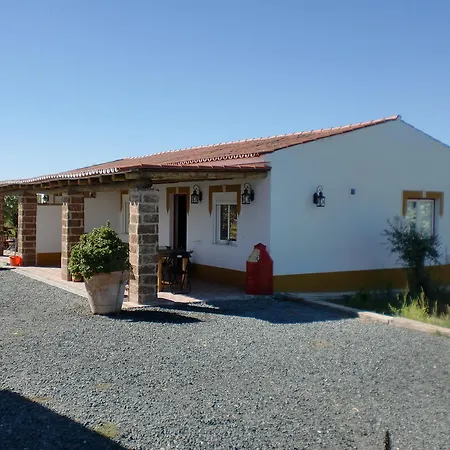 Monte Chalaca - Turismo Rural Ferreira Do Alentejo Exterior foto